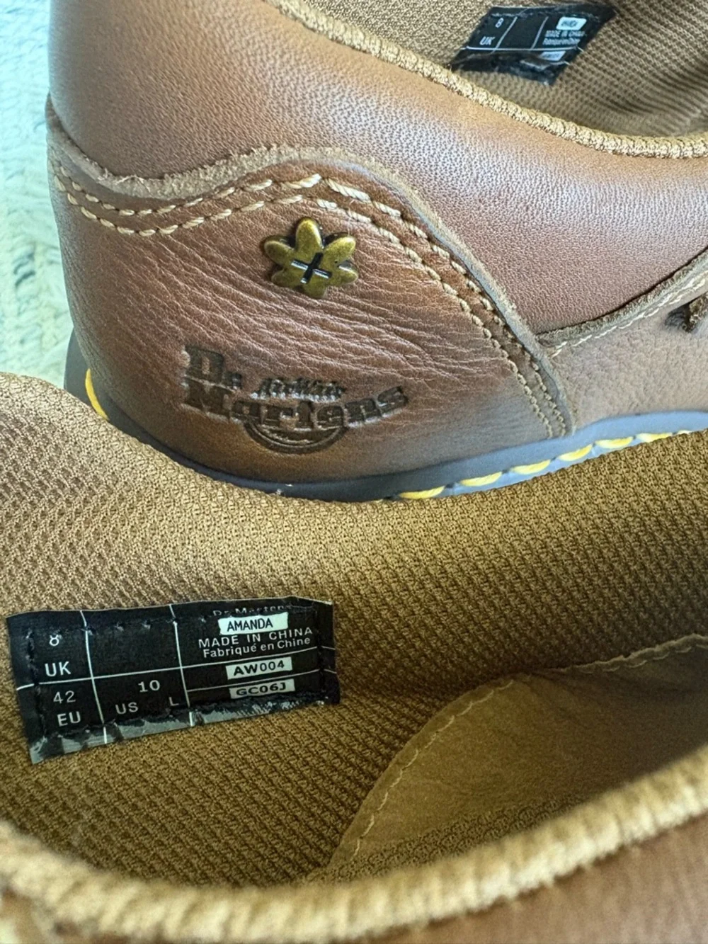 Dr. Martens - Picture 8 of 11